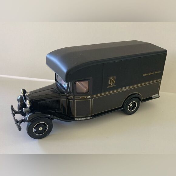 United Parcel Service UPS Other - Vintage 1934 UPS delivery truck Ford Model A Delivery Van diecast model NIB